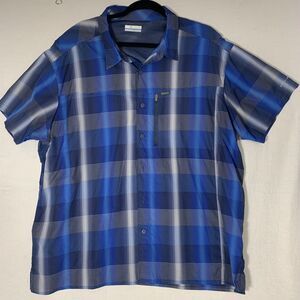 Columbia Shirt Men's XXL Blue Grey White Short Sleeve Omni-Shade Button Up